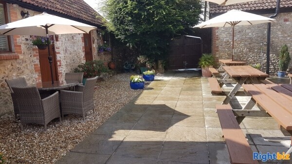 DEVON - DEVON/DORSET BORDER INN Photo 2