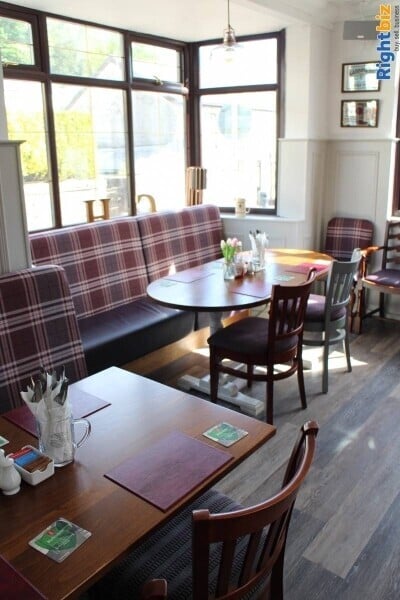SOUTH WALES - RECENTLY REFURBISHED VILLAGE CENTRE CAFE & BAR Photo 2