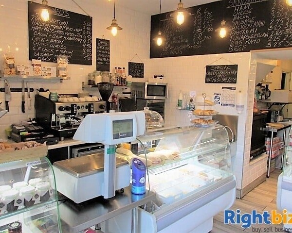 LEASEHOLD SANDWICH BAR/COFFEE SHOP Photo 2
