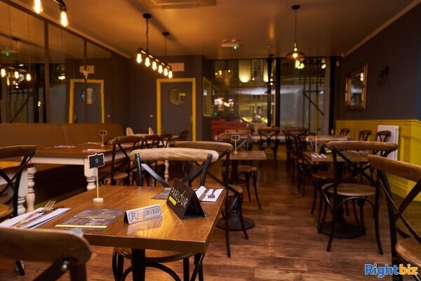 Liverpool City Centre Restaurant Lease For Sale Photo 2