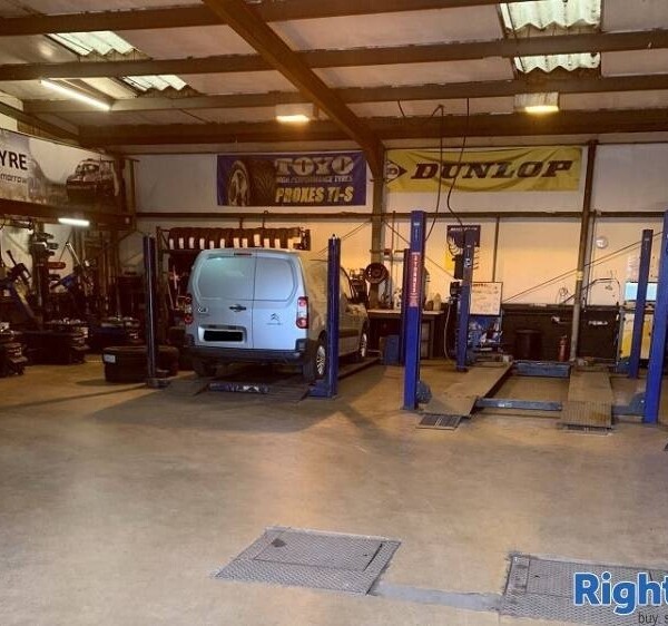 Well Established Tyre Specialist For Sale Photo 2