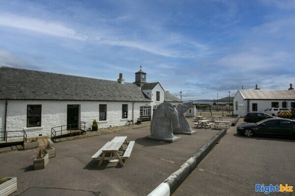 Stunning Well Positioned Cafe Lease Opportunity in Ardrisaig Photo 2