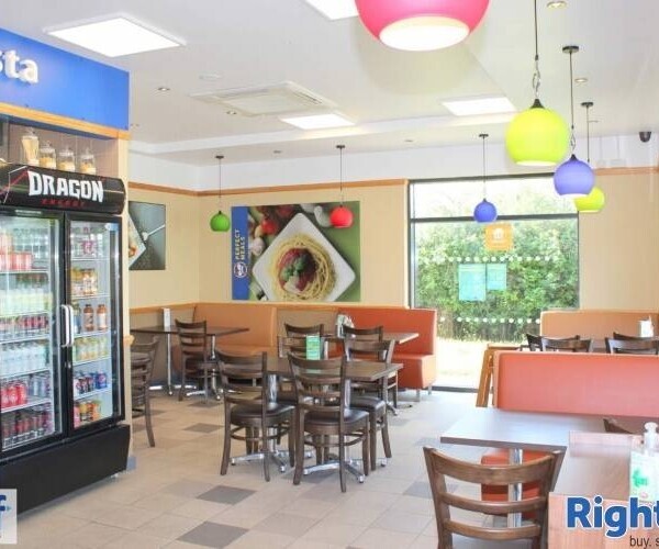 RESTAURANT & TAKEAWAY - CAXTON, GIBBET PARK SERVICES, A428 CAMBS Photo 2