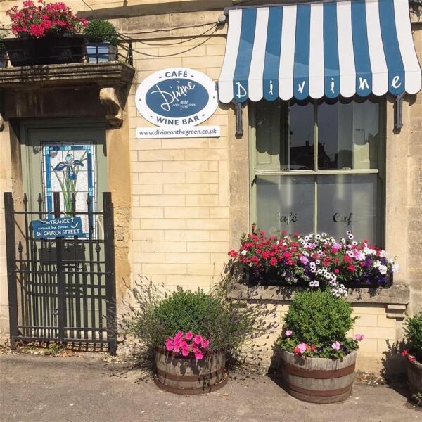 SUPERB COFFEE SHOP & WINE BAR WITH HUGE POTENTIAL IN CALNE/WILTS