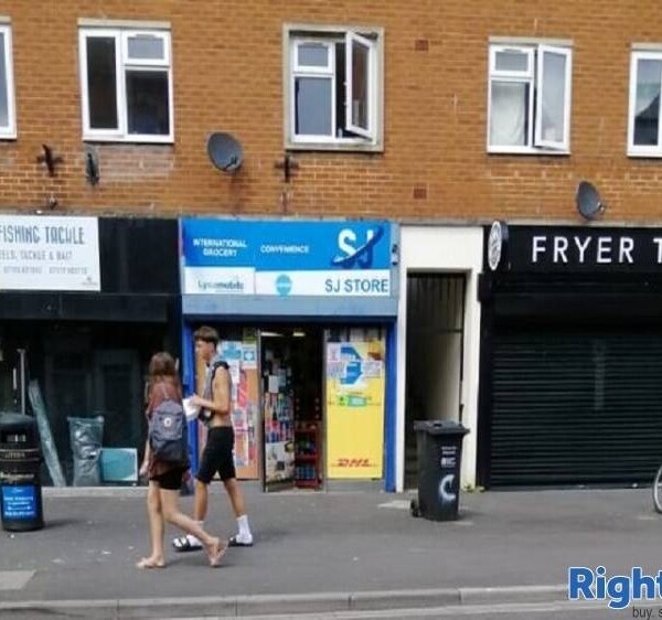 Well Established Convenience Store For Sale Photo 2