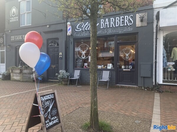 Renovated, staffed, Successful barber shop Photo 2