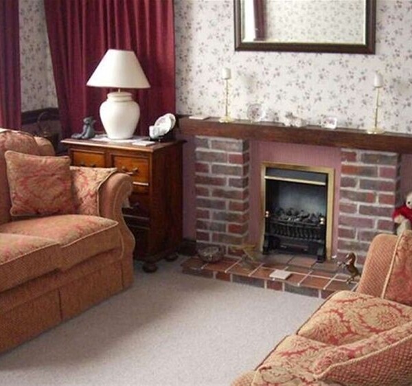 SUPERB 5 LETTING ROOM GUEST HOUSE - DERBYSHIRE Photo 2