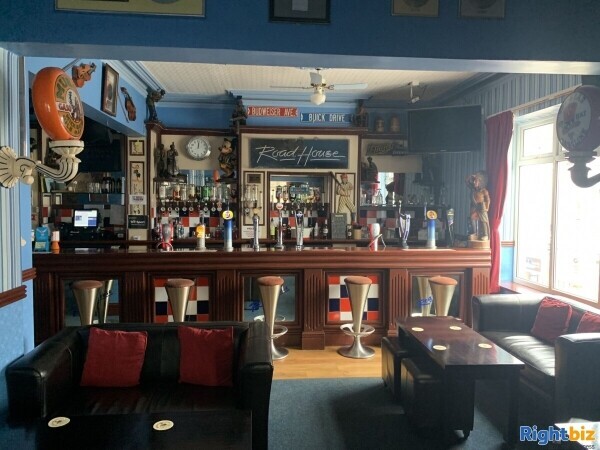 CUMBRIA - PROMINENT CITY CENTRE BAR & HOTEL WITH 34 GUEST ROOMS Photo 2