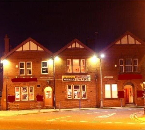 A Vibrant Village Pub with Hotel Rooms & Accommodation Photo 2