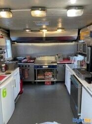 Freehold Cafe (cabin) for sale in Newbury, Berkshire