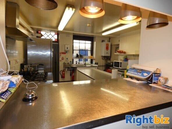 Licensed Cafe Burnley Photo 2