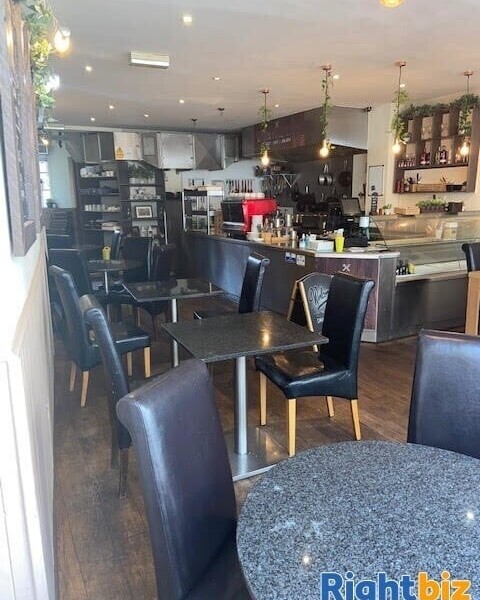 Well Established Licensed Cafe in Lichfield Staffordshire Photo 2