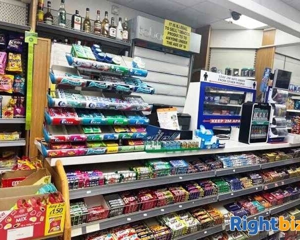 Excellent News, Convenience Store, Off Licence, National Lottery, Oyster for Sale Photo 2