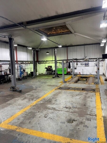 A MODERN GARAGE SPECIALISING IN TYRES AND MOT TESTS Photo 2