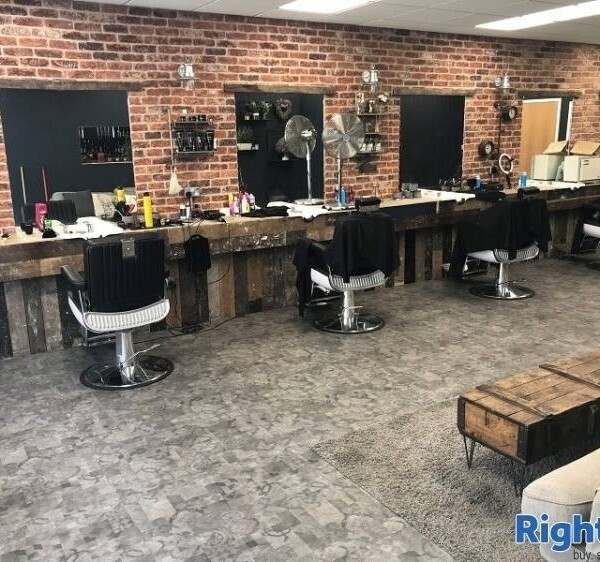 Newly established Barbers/Bar business for sale Photo 2