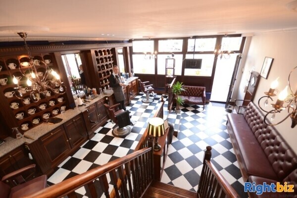 A Fantastic investment for sale Photo 2