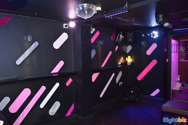 PRIVATE MEMBERS BAR/CLUB (10AM TO 2AM LICENCE) BRIGHTON, EAST SUSSEX Photo 2