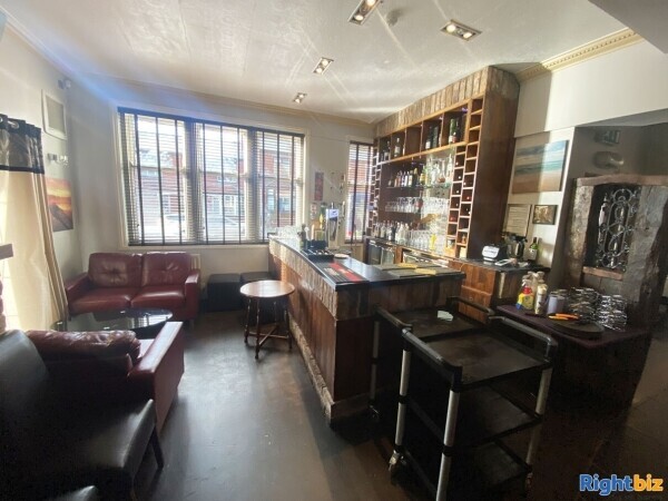 LICENSED RESTAURANT: FARNWORTH: Photo 2