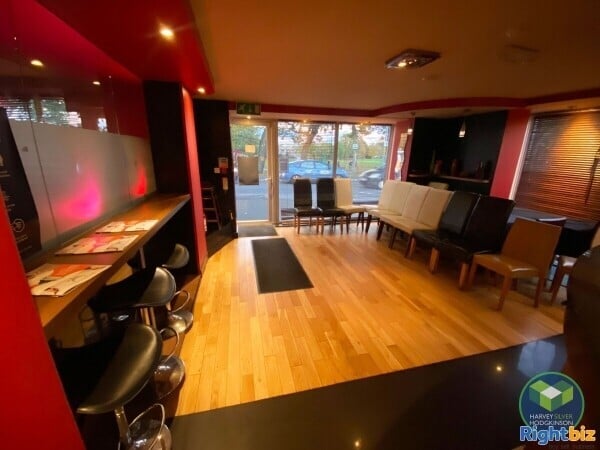 RESTAURANT: CULCHETH: Photo 2