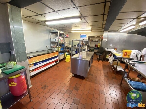 HOT FOOD TAKEAWAY: GATLEY: Photo 2