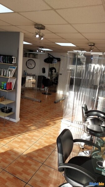 Boutique Hairdressing Salon in Chelmsford Essex Photo 2