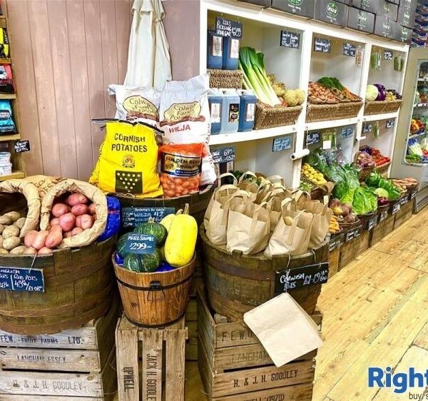 Beautiful high quality local Greengrocers- North Cornwall Photo 2