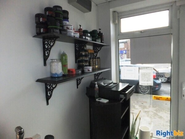TRADITIONAL BARBERS / LADIES & GENTS HAIR SALON - SMART FITTED LOCK-UP UNIT - LIGHTWATER, SURREY Photo 2