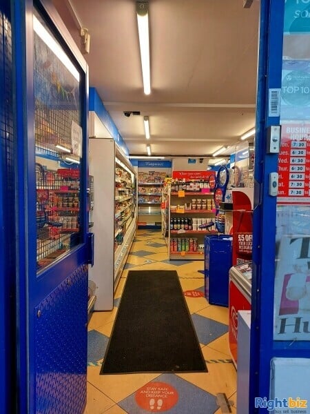 Busy convenience store and Post Office local located on Worcestershire/Birmingham borders Photo 2