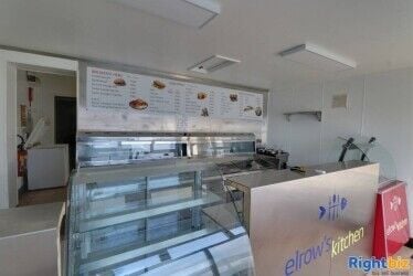 Takeaway and chip shop in Sandbach, Cheshire for rent. New Price Takeaway and chip shop in Sandbach, Cheshire for rent. New Price