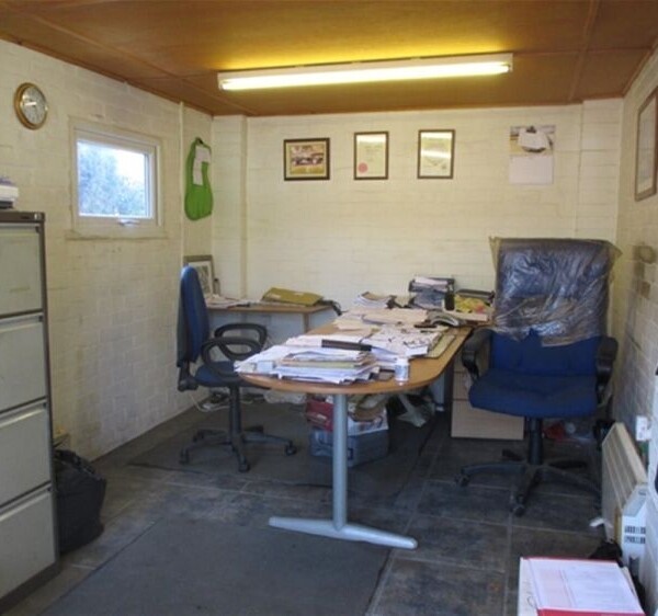 FREEHOLD GARAGE SERVICES WITH LETTED ACCOMMODATION - POWYS Photo 2