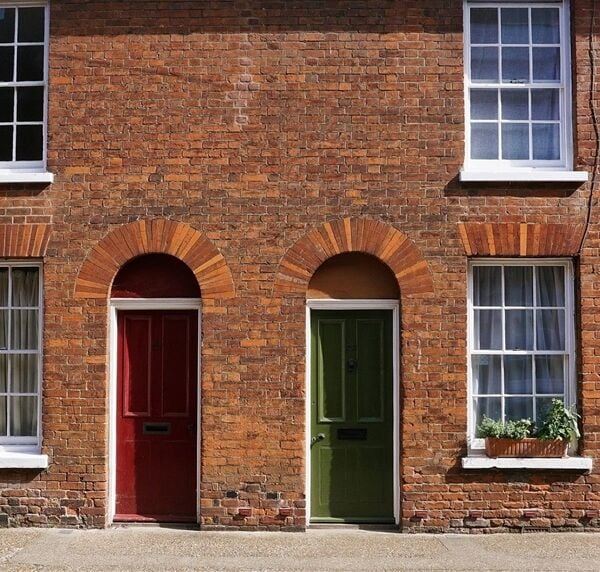 LONG-ESTABLISHED AND REPUTABLE LETTINGS  AGENCY SPECIALISING IN MAISONETTES  DEVON OPERATING ACROSS THE MIDLANDS