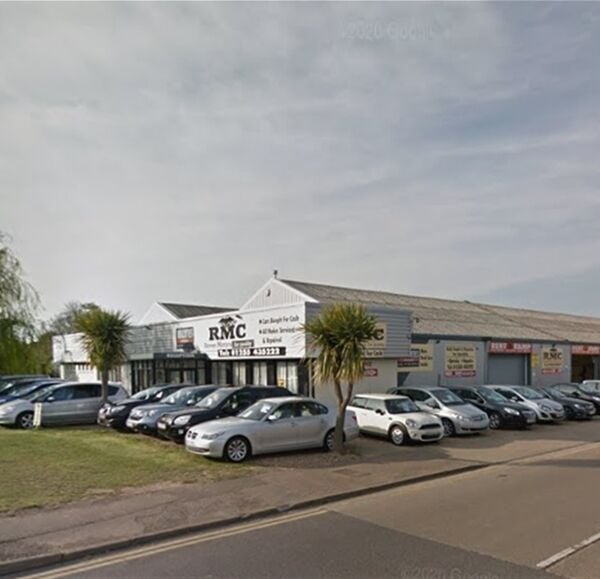 USED CAR SALES & VEHICLE REPAIRS in busy main road position CLACTON ON SEA
