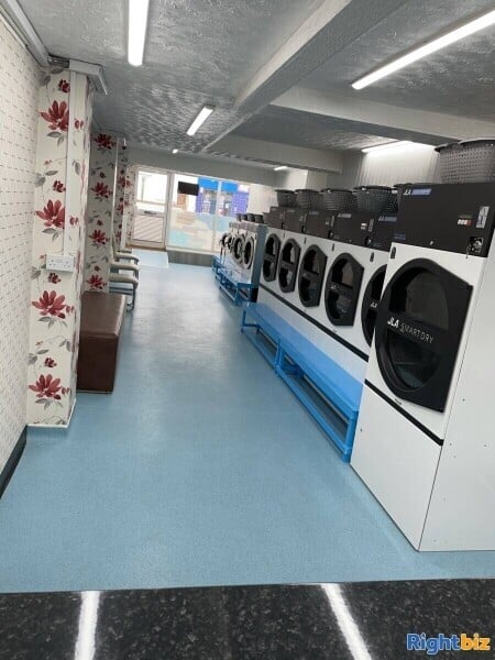 Launderette for sale in Swindon - Leasehold Photo 2