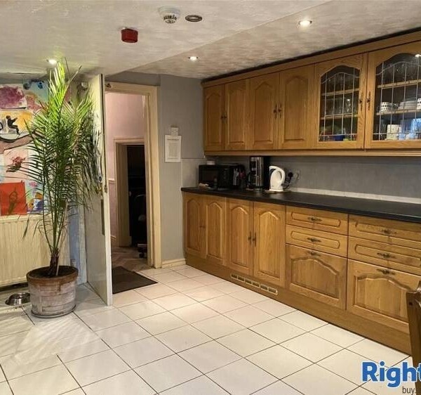 Former Guest House - Greater Manchester Photo 2