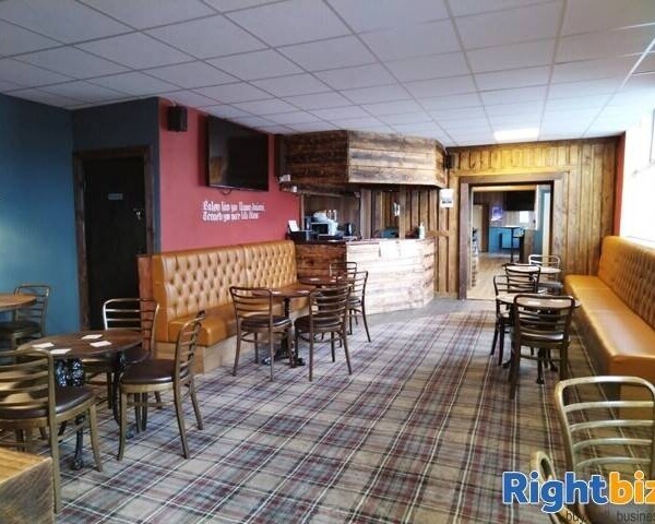 SWANSEA CITY - RECENTLY REFURBISHED & WELL ESTABLISHED TRADITIONAL COMMUNITY PUB Photo 2