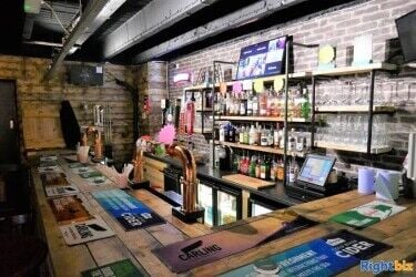 Free of Tie Bar and Pool Hall in Warrington, Cheshire Businesses For Sale