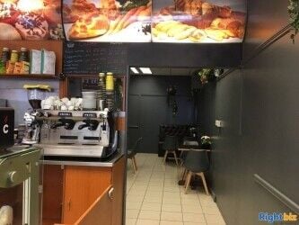 Leasehold Bakery for Sale in Waltham Cross Shopping Center Photo 2
