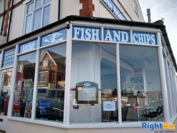 Outstanding Fish & Chip Shop with Spacious Accommodation Photo 2