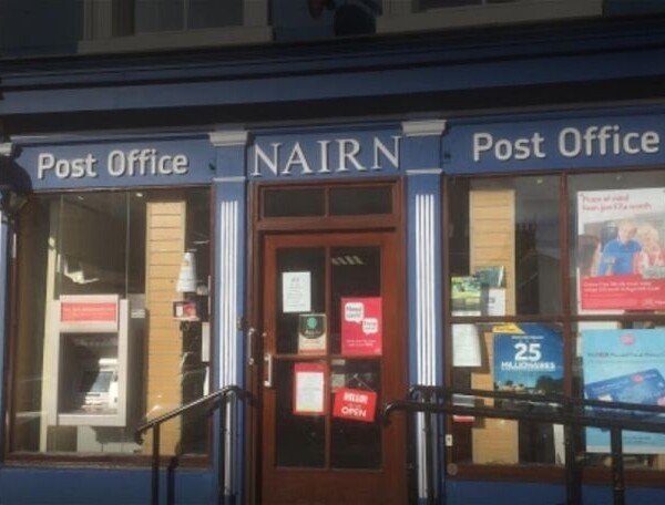 POST OFFICE & NEWS picturesque market town square DUNS in the SCOTTISH BORDERS Photo 2