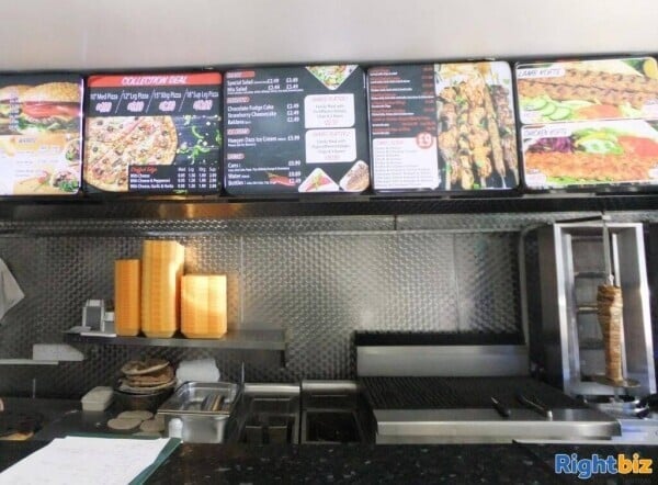 HOT FOOD TAKE-AWAY & DELIVERY - CLOSE UNIVERSITY - READING Photo 2