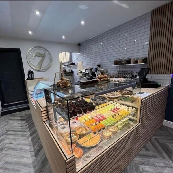 **REDUCED** Well-Presented Café & Dessert Shop in Popular Area Photo 2