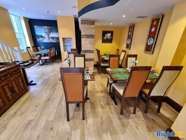 Well Presented Fully Equipped Licensed Thai Restaurant For Lease Photo 2