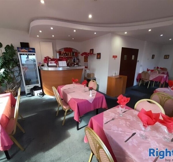 Restaurants For Sale in Knaresborough Photo 2