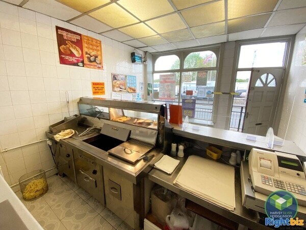 HOT FOOD TAKEAWAY: INCE IN MAKERFIELD, WIGAN: Photo 2