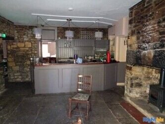 SOMERSET - FREE HOUSE ON LARGE SITE NEAR STREET/GLASTONBURY