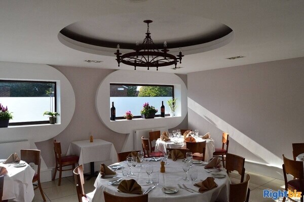 Restaurant for Sale in Flackwell Heath | Quick Sale | Further Reduced Photo 2