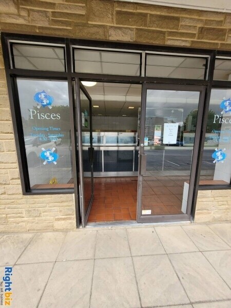 Leasehold  Fish and chip shop for sale in Sherborne Dorset Photo 2