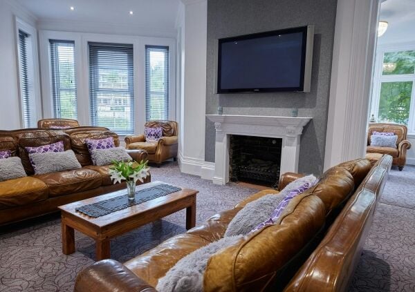 Prominently located 32 bedroom hotel with leisure facilities operating on a profitable longer stay business model Prominently located 32 bedroom hotel with leisure facilities operating on a profitable longer stay business model