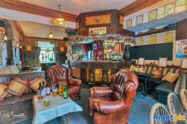 MID-GLAMORGAN - AWARD WINNING COMMUNITY PUB WITH EXCELLENT REPUTATION