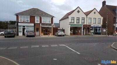 Successful Restaurant & Café in Prime Location